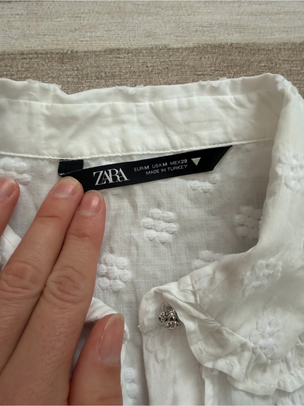 Zara White Swiss Dot Puff Sleeve Ruffle Crop Blouse Top Medium - Picture 5 of 9